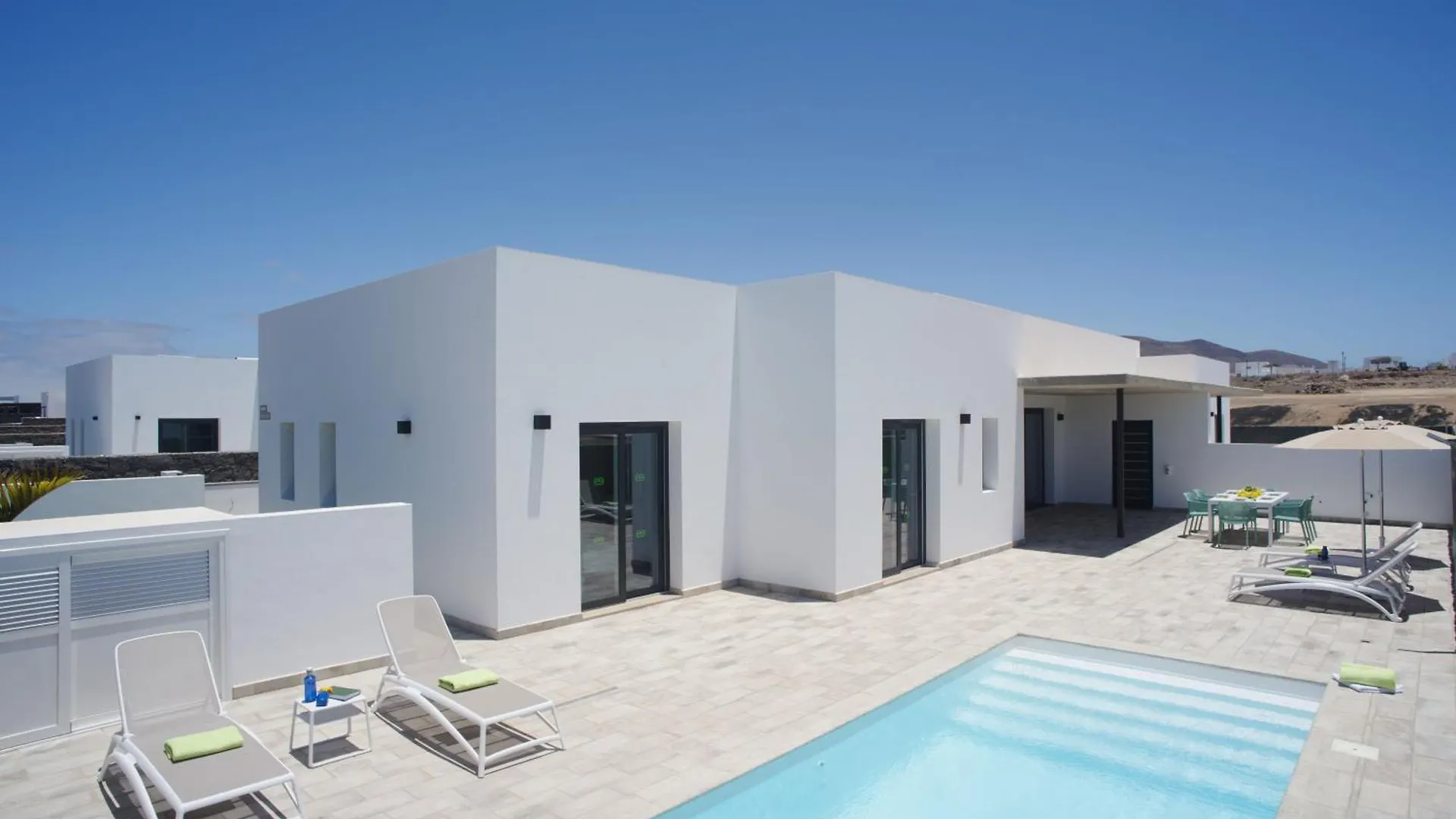 פלאיה בלנקה Ereza Villas Artenara 0*, פלאיה בלנקה